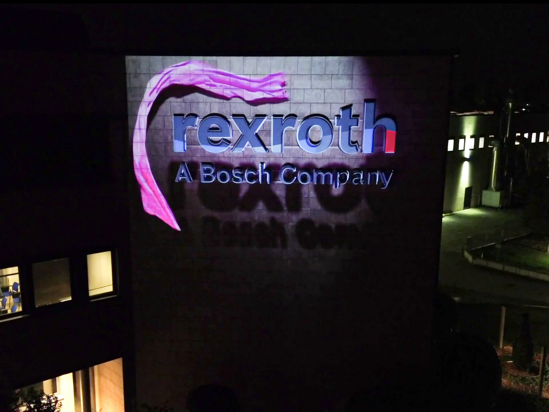 Videomapping Bosch Rexroth, dettaglio della proiezione